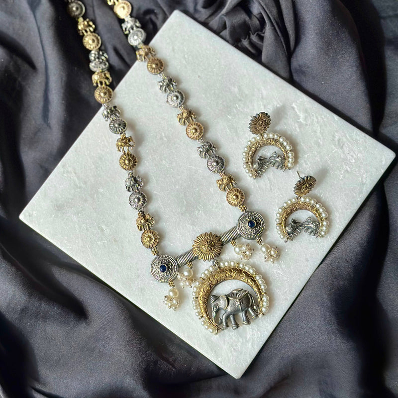Dual-Tone Elephant Necklace 