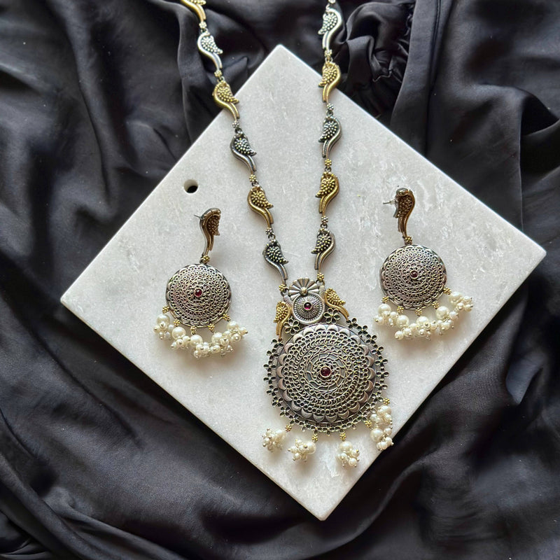Dual-Tone Silver Necklace - Cherriscope