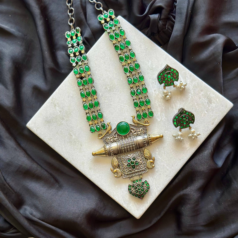 Pendant Design Long Necklace Set 